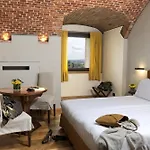 カントリーハウス Delser Manor House