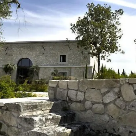 Delser Manor House
