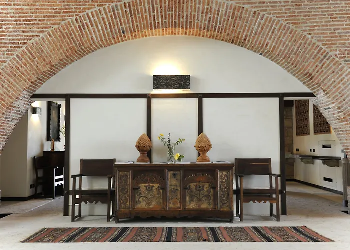 Landsted Delser Manor House *