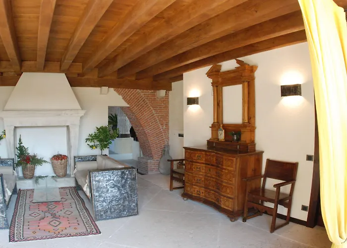 Delser Manor House Landsted