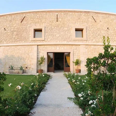 Casa de Campo Delser Manor House *