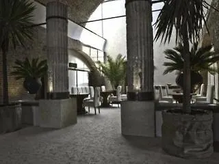 Delser Manor House *