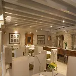 Casa de Campo Delser Manor House