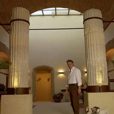 Εξοχικό σπίτι Delser Manor House